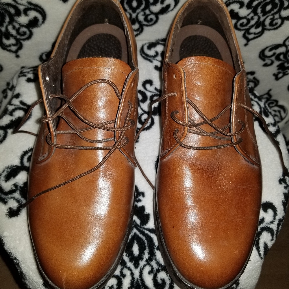 E.T. Wright Derby Shoes - Picture 1 of 7